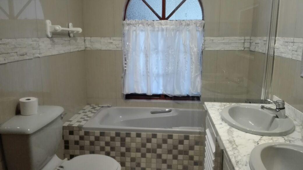 Versailles B&B Gonubie Extérieur photo