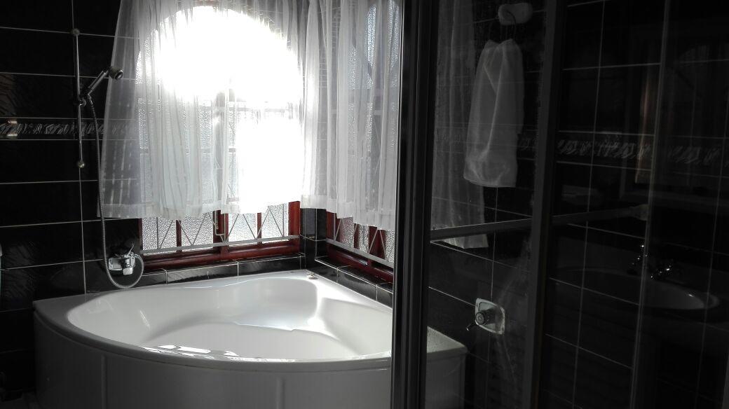 Versailles B&B Gonubie Extérieur photo
